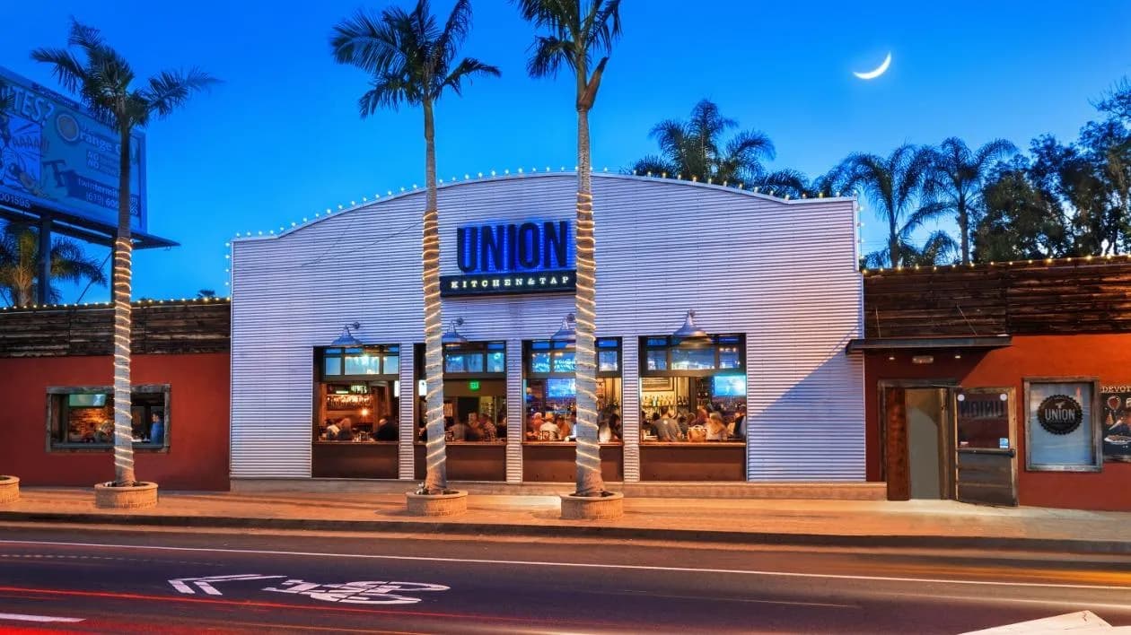 Union Kitchen and Tap Encinitas, Restaurants in Encinitas