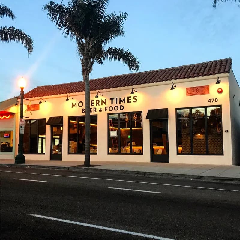 Modern Times Far West Lounge, Restaurants in Encinitas