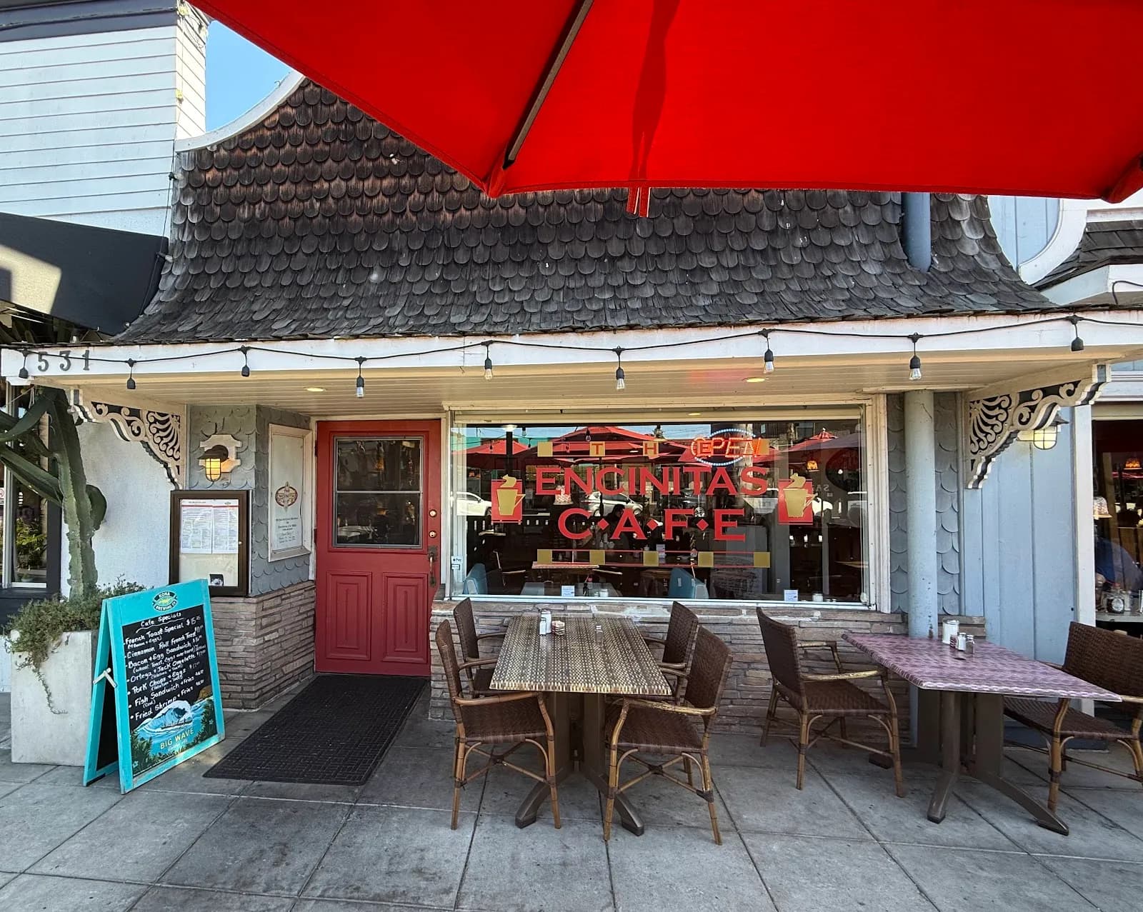 Encinitas Cafe, Restaurants in Encinitas
