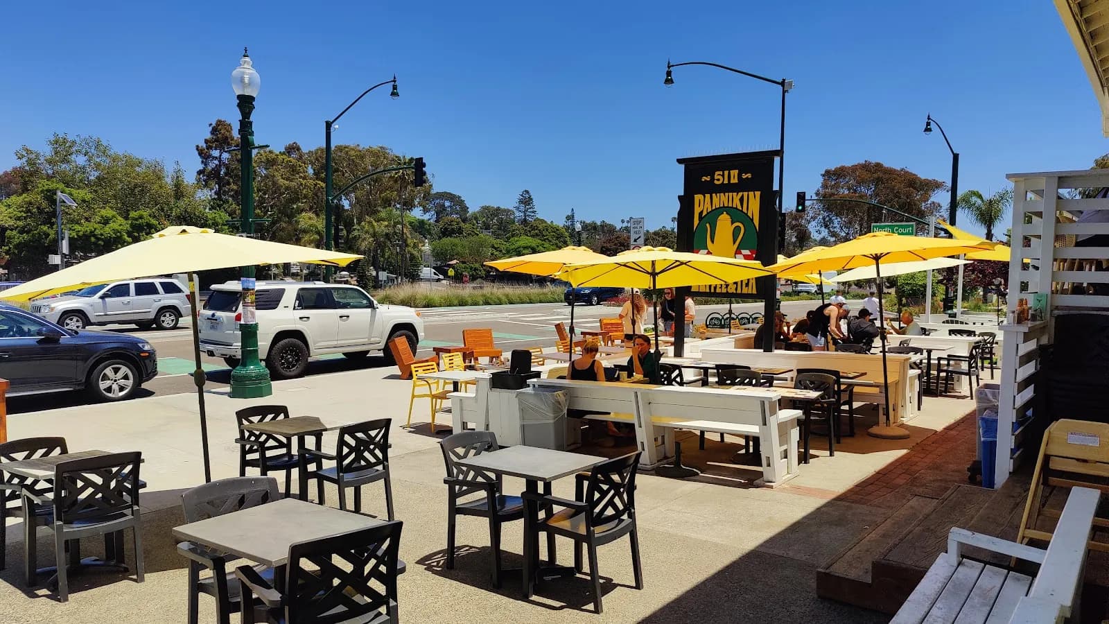 Pannikin Coffee & Tea, Restaurants in Encinitas