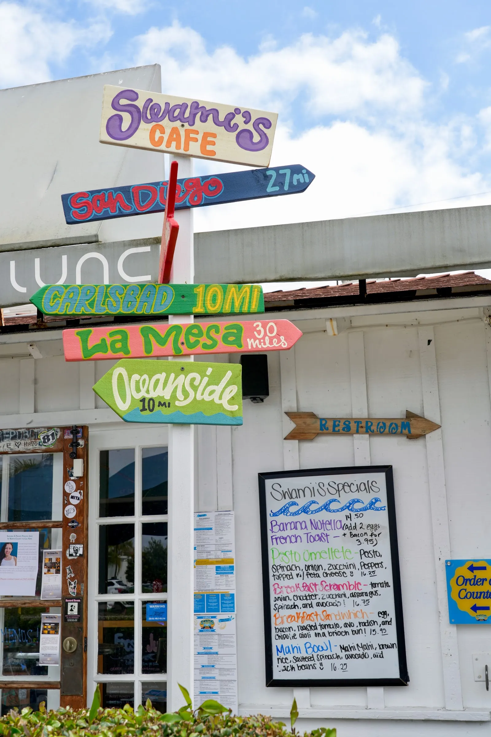 Swami's Cafe, Restaurants in Encinitas