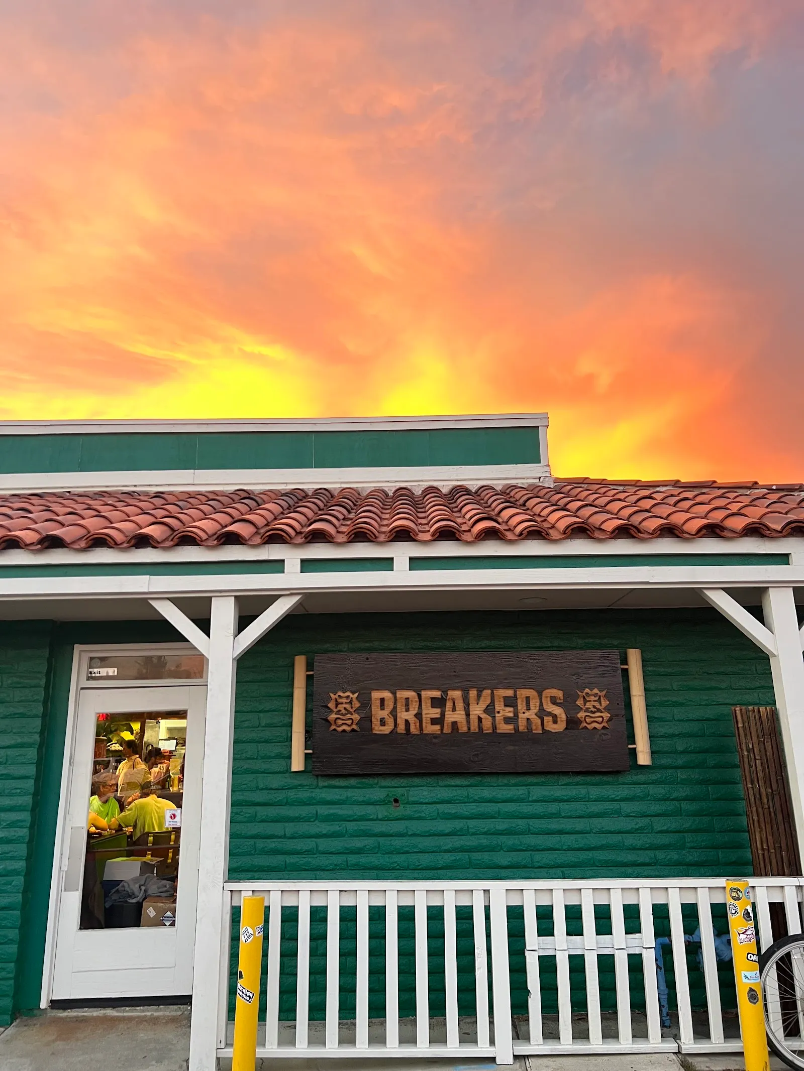 Breakers, Restaurants in Encinitas