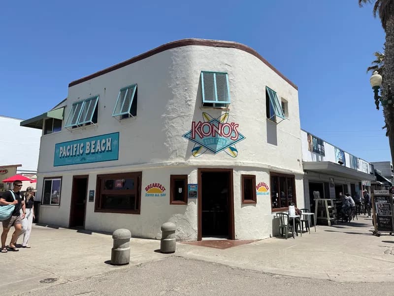 Kono's Cafe, Restaurants in Pacific Beach