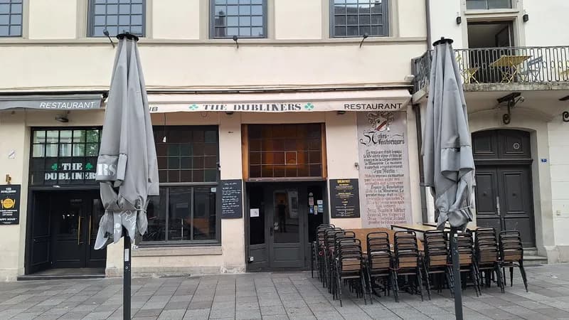 The Dubliners, Restaurants in Grande Île