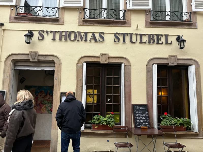 S'Thomas Stuebel, Restaurants in Petite France