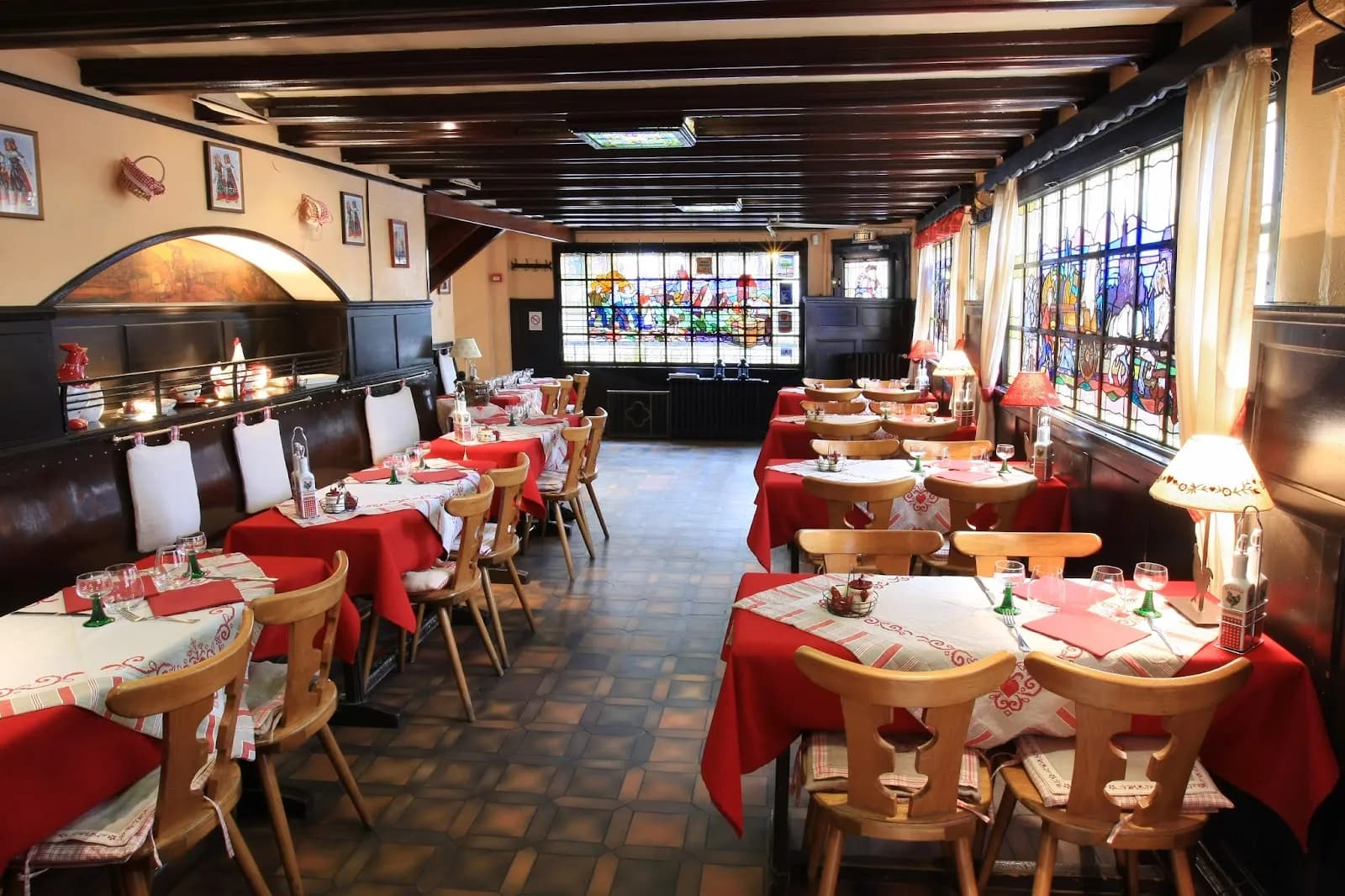 Le Pfifferbriader, Restaurants à Grande Île