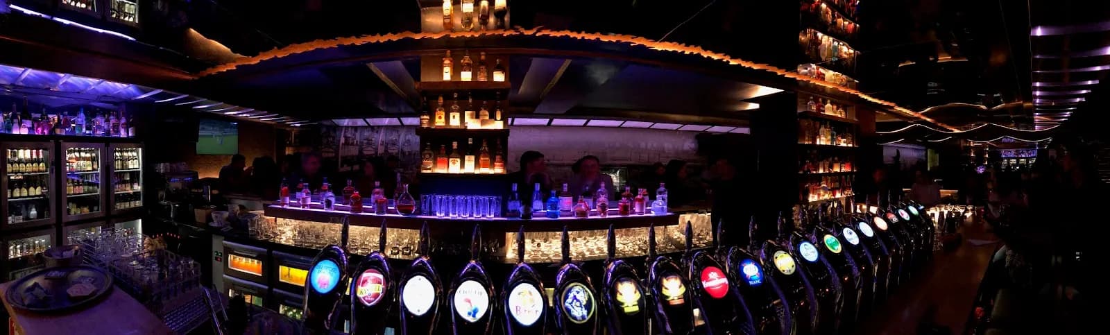 Happy Hours - Bar Krutenau Strasbourg, Restaurants in Krutenau