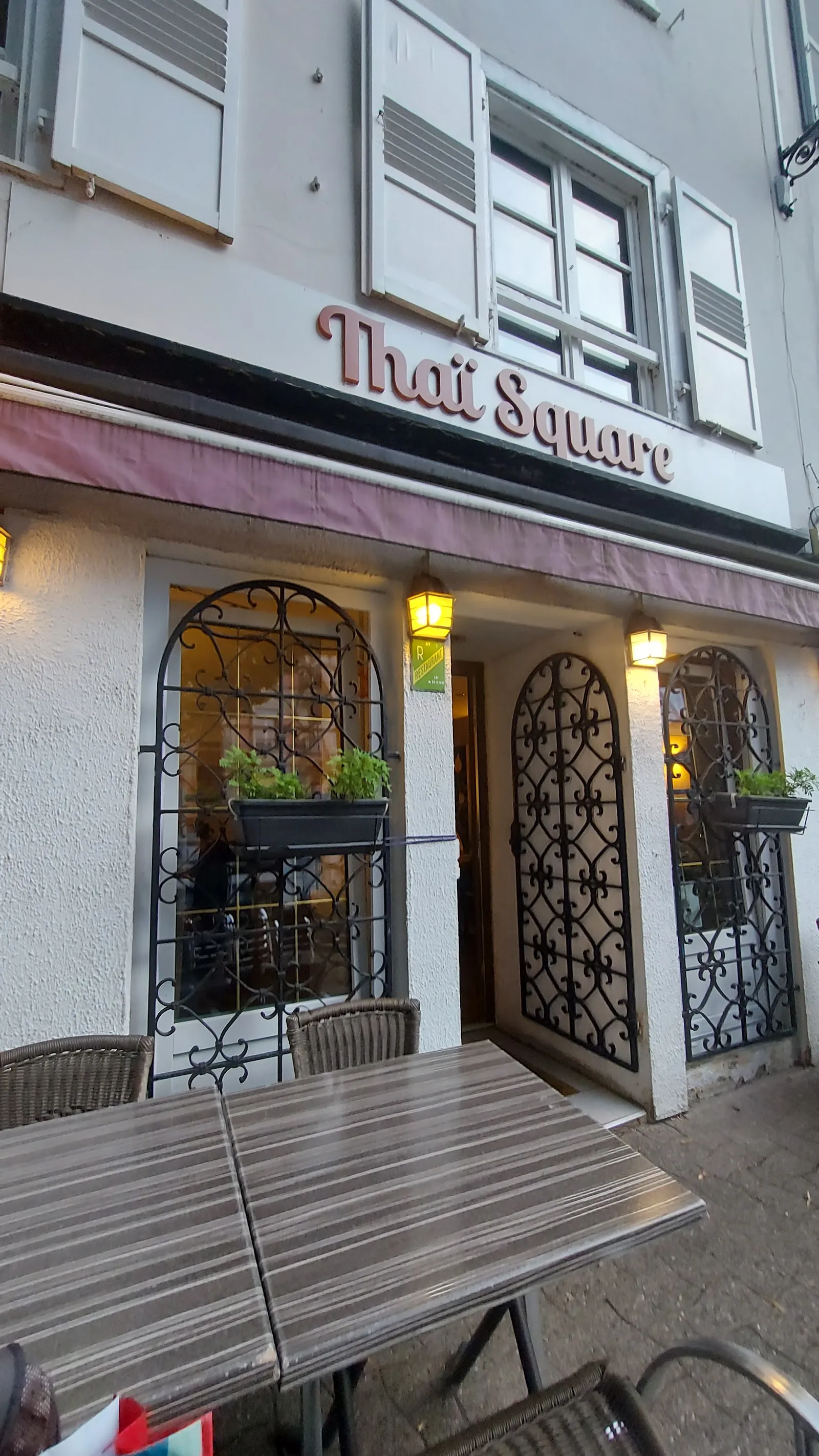 Thaï square, Restaurants à Quartier Gare