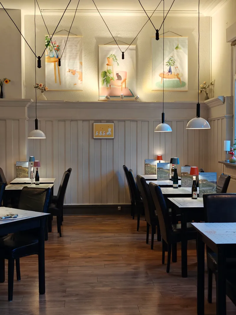 Restaurant Li & Li, Restaurants in Neudorf