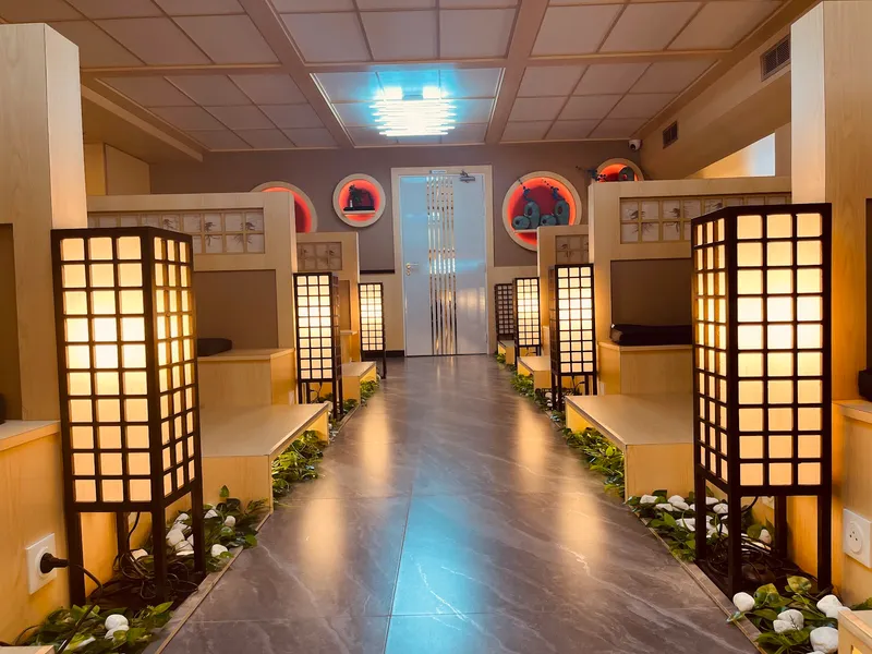 Yami sushi, Restaurants in Contades