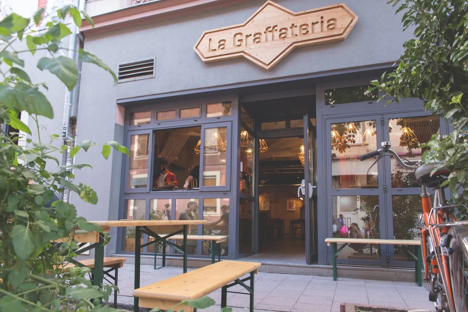 Hey Mama Gare, Restaurants à Quartier Gare